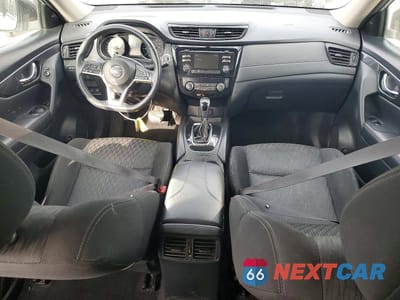 Zdjęcie 8 z 13 samochodu: 2017 NISSAN ROGUE SV VIN:KNMAT2MT3HP551683 - miniatura