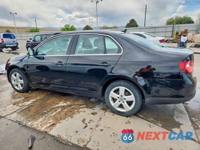 Drugie zdjęcie samochodu z przodu: 2009 VOLKSWAGEN JETTA SE VIN:3VWRZ71K79M142956 - miniatura