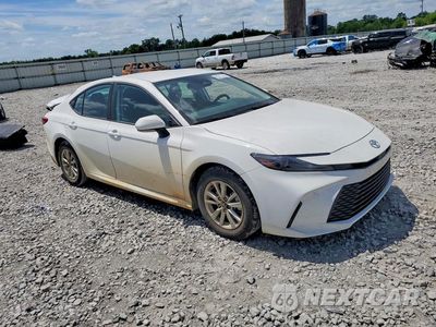 Czwarte zdjęcie samochodu z boku: 2025 TOYOTA CAMRY LE VIN:4T1DAACK0SU641061 - miniatura