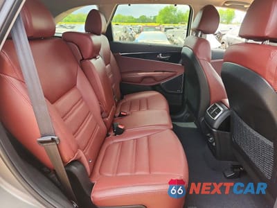 Zdjęcie 11 z 13 samochodu: 2018 KIA SORENTO SX V6 VIN:5XYPKDA51JG367186 - miniatura