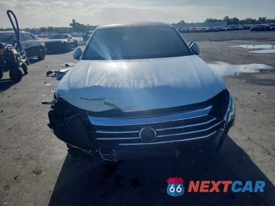 Piąte zdjęcie samochodu w środku: 2019 VOLKSWAGEN JETTA S VIN:3VWC57BU7KM225181 - miniatura