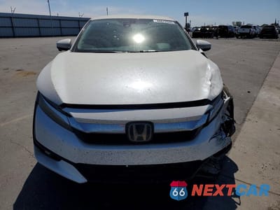 Piąte zdjęcie samochodu w środku: 2020 HONDA CLARITY VIN:JHMZC5F1XLC001458 - miniatura