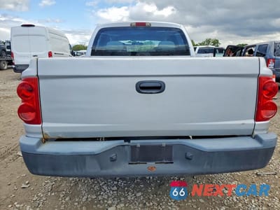 Zdjęcie 6 z 12 samochodu: 2008 DODGE DAKOTA SXT VIN:1D3HE38N18S590495 - miniatura