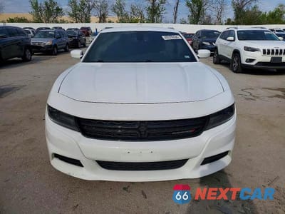 Piąte zdjęcie samochodu w środku: 2018 DODGE CHARGER SXT PLUS VIN:2C3CDXHG6JH124433 - miniatura