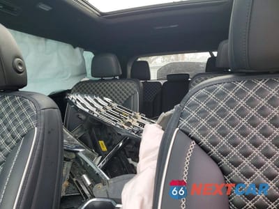 Zdjęcie 10 z 13 samochodu: 2024 GMC ACADIA DENALI VIN:1GKENRKS2RJ177722 - miniatura