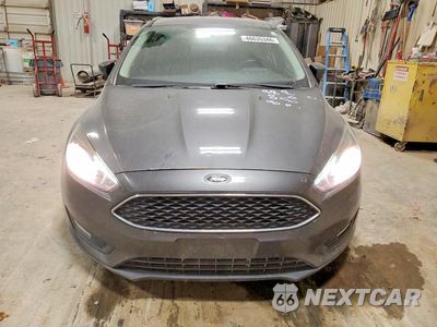 Piąte zdjęcie samochodu w środku: 2016 FORD FOCUS SE VIN:1FADP3K25GL226370 - miniatura