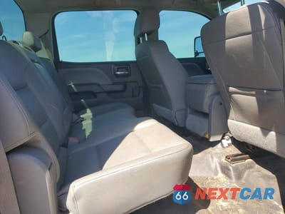 Zdjęcie 10 z 11 samochodu: 2016 CHEVROLET SILVERADO K2500 HEAVY DUTY VIN:1GC1KUE84GF255861 - miniatura