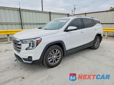 2022 GMC TERRAIN SLT 3GKALVEV8NL131334 - główne zdjęcie licytacji z USA - miniatura