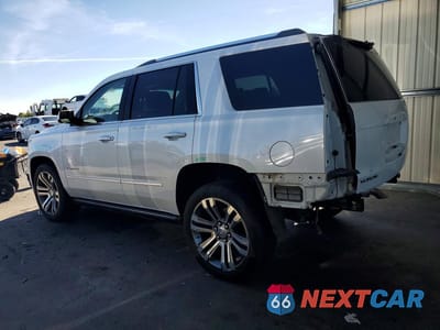 Drugie zdjęcie samochodu z przodu: 2017 GMC YUKON DENALI VIN:1GKS2CKJ5HR195437 - miniatura