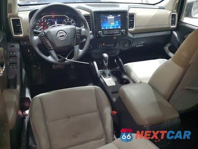 Zdjęcie 8 z 11 samochodu: 2022 NISSAN FRONTIER SV VIN:1N6ED1EKXNN631856 - miniatura