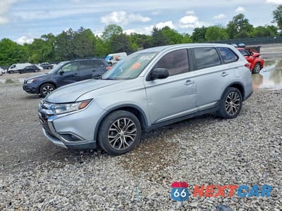 2016 MITSUBISHI OUTLANDER ES JA4AD2A34GZ017879 - główne zdjęcie licytacji z USA - miniatura