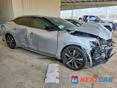 Czwarte zdjęcie samochodu z boku: 2021 NISSAN MAXIMA 3.5 SV VIN:1N4AA6CV0MC503453 - miniatura