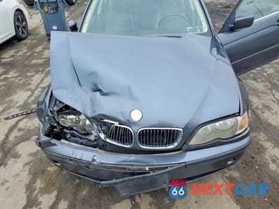 Zdjęcie 11 z 11 samochodu: 2003 BMW 330 I VIN:WBAEV53453KM31166 - miniatura