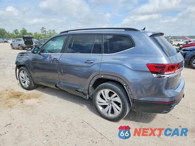 Drugie zdjęcie samochodu z przodu: 2023 VOLKSWAGEN ATLAS SE VIN:1V2JR2CA6PC521239 - miniatura