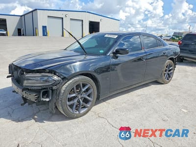 2021 DODGE CHARGER SXT 2C3CDXBG7MH512624 - główne zdjęcie licytacji z USA - miniatura