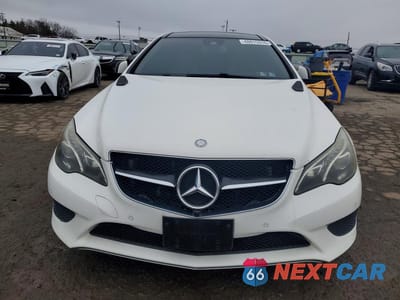 Piąte zdjęcie samochodu w środku: 2015 MERCEDES-BENZ E 400 4MATIC VIN:WDDKJ6HB4FF294478 - miniatura