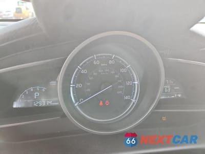 Zdjęcie 9 z 12 samochodu: 2019 TOYOTA YARIS LE VIN:3MYDLBYV2KY513541 - miniatura