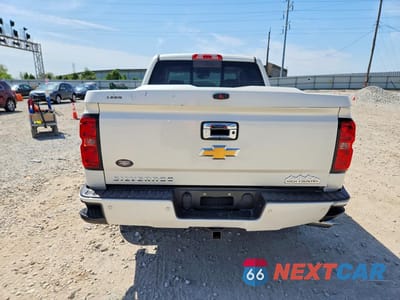 Zdjęcie 6 z 12 samochodu: 2015 CHEVROLET SILVERADO K1500 HIGH COUNTRY VIN:3GCUKTEC9FG430310 - miniatura