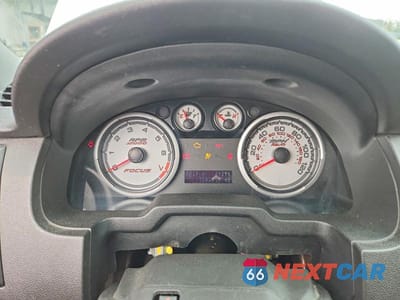 Zdjęcie 9 z 12 samochodu: 2010 FORD FOCUS SE VIN:1FAHP3FN8AW130003 - miniatura