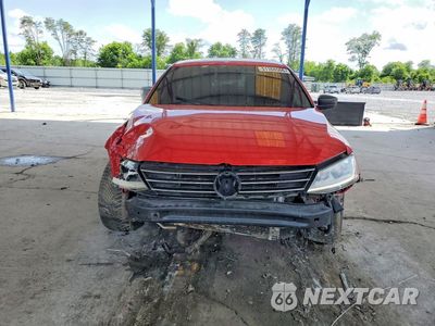 Piąte zdjęcie samochodu w środku: 2017 VOLKSWAGEN JETTA SPORT VIN:3VWD17AJ6HM391272 - miniatura