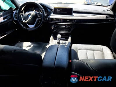 Zdjęcie 8 z 12 samochodu: 2019 BMW X6 XDRIVE35I VIN:5UXKU2C52K0Z63919 - miniatura