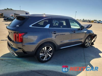 Trzecie zdjęcie samochodu z tyłu: 2023 KIA SORENTO EX VIN:KNDRHDLG6P5141832 - miniatura
