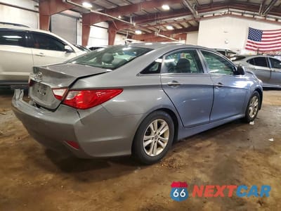 Trzecie zdjęcie samochodu z tyłu: 2014 HYUNDAI SONATA GLS VIN:5NPEB4AC2EH847838 - miniatura