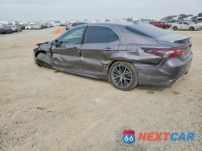 Drugie zdjęcie samochodu z przodu: 2024 TOYOTA CAMRY SE VIN:4T1G11AKXRU855050 - miniatura