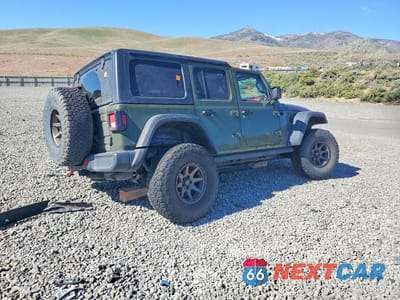 Trzecie zdjęcie samochodu z tyłu: 2021 JEEP WRANGLER UNLIMITED RUBICON VIN:1C4JJXFM7MW536211 - miniatura