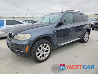 2012 BMW X5 XDRIVE35I 5UXZV4C54CL992135 - główne zdjęcie licytacji z USA - miniatura