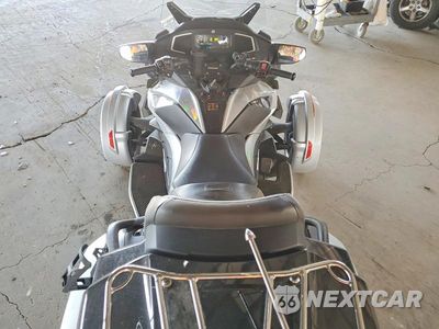 Zdjęcie 6 z 9 samochodu: 2023 CAN-AM SPYDER ROADSTER VIN:2BXNBDD22PV004223 - miniatura