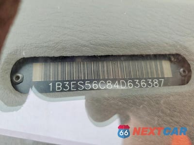 Zdjęcie 12 z 12 samochodu: 2004 DODGE NEON SXT VIN:1B3ES56C84D636387 - miniatura
