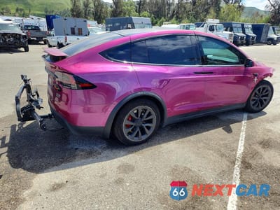 Trzecie zdjęcie samochodu z tyłu: 2023 TESLA MODEL X VIN:7SAXCBE66PF405227 - miniatura