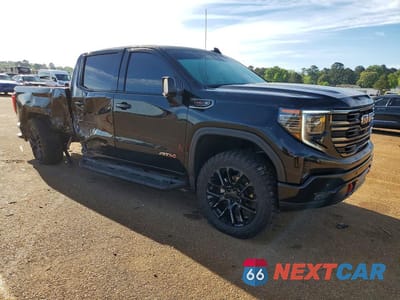 Czwarte zdjęcie samochodu z boku: 2025 GMC SIERRA K1500 AT4 VIN:3GTUUEEL4SG258249 - miniatura