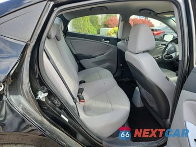 Zdjęcie 10 z 12 samochodu: 2016 HYUNDAI ACCENT SE VIN:KMHCT4AE3GU142461 - miniatura