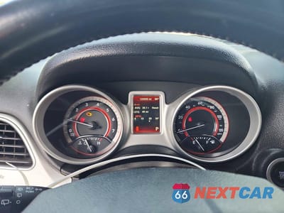 Zdjęcie 9 z 13 samochodu: 2019 DODGE JOURNEY SE VIN:3C4PDCBB2KT773934 - miniatura