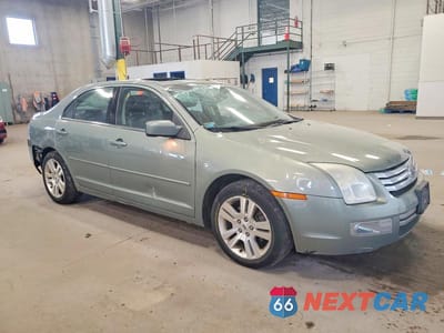 Czwarte zdjęcie samochodu z boku: 2008 FORD FUSION SEL VIN:3FAHP02148R232798 - miniatura