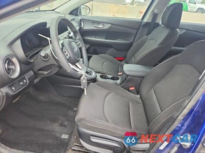 Zdjęcie 7 z 12 samochodu: 2019 KIA FORTE LXS VIN:3KPF24AD5KE056099 - miniatura