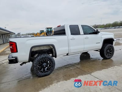 Trzecie zdjęcie samochodu z tyłu: 2018 GMC SIERRA K1500 VIN:1GTV2LEC1JZ370813 - miniatura