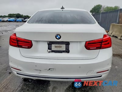 Zdjęcie 6 z 13 samochodu: 2016 BMW 328 I SULEV VIN:WBA8E9G59GNU28573 - miniatura