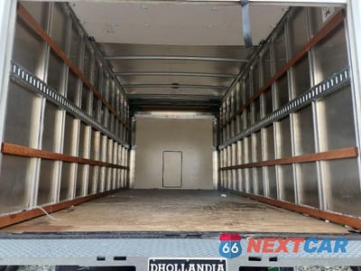 Zdjęcie 10 z 14 samochodu: 2025 CHEVROLET EXPRESS BOX TRUCK VIN:1HA3GTF71SN018717 - miniatura