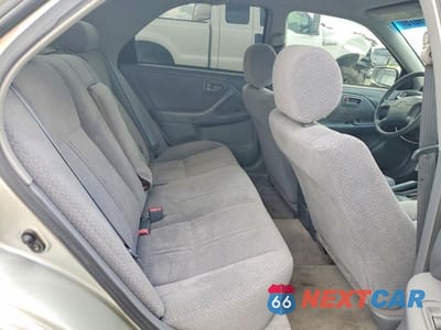 Zdjęcie 10 z 11 samochodu: 2000 TOYOTA CAMRY LE V6 VIN:JT2BF28K2Y0251180 - miniatura