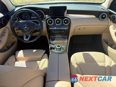 Zdjęcie 9 z 13 samochodu: 2017 MERCEDES-BENZ GLC 300 4MATIC VIN:WDC0G4KB4HF136989 - miniatura