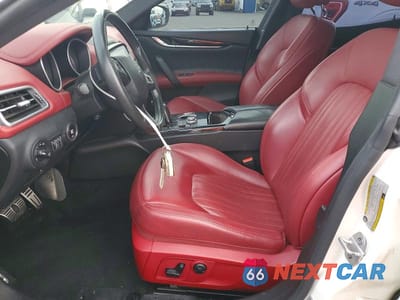 Zdjęcie 7 z 12 samochodu: 2020 MASERATI GHIBLI VIN:ZAM57XSA8L1351443 - miniatura
