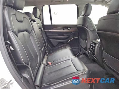 Zdjęcie 11 z 13 samochodu: 2023 JEEP GRAND CHEROKEE LIMITED 4XE VIN:1C4RJYB65PC664968 - miniatura