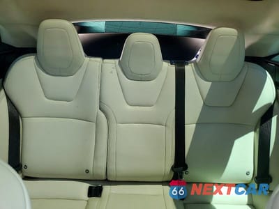 Zdjęcie 10 z 13 samochodu: 2018 TESLA MODEL S VIN:5YJSA1E25JF278479 - miniatura