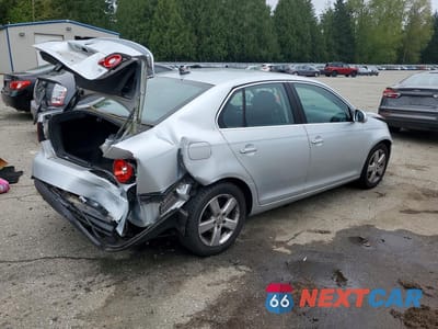 Trzecie zdjęcie samochodu z tyłu: 2008 VOLKSWAGEN JETTA SE VIN:3VWRM71K18M025032 - miniatura