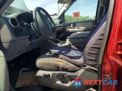 Zdjęcie 7 z 13 samochodu: 2004 FORD EXPEDITION XLT VIN:1FMRU15W34LA06292 - miniatura