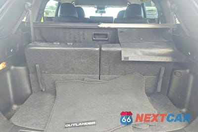 Zdjęcie 12 z 14 samochodu: 2023 MITSUBISHI OUTLANDER SE VIN:JA4J3UA80PZ047228 - miniatura