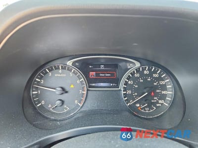 Zdjęcie 9 z 14 samochodu: 2019 NISSAN PATHFINDER S VIN:5N1DR2MNXKC609814 - miniatura